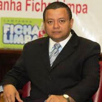 Juiz autor da Ficha Limpa, Marlon Reis.