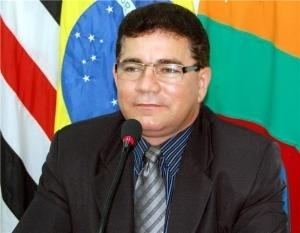 Alan Linhares.