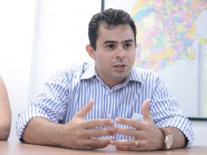 Gestão de Eric Costa é motivo de protesto em Barra do Corda.