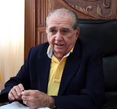 Ex-prefeito João Castelo.