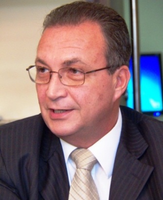 Secretário Luis Fernando.