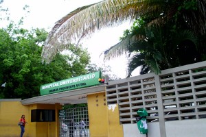 20131008122934935185a