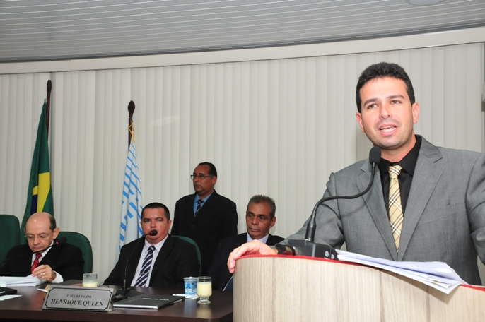 Prefeito de Ribamar Gil Cutrim.