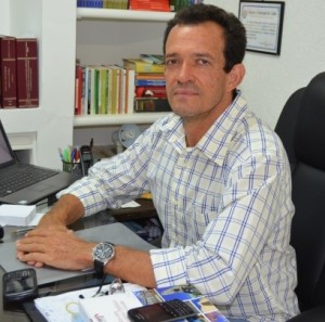 Promotor Cláudio Guimarães.