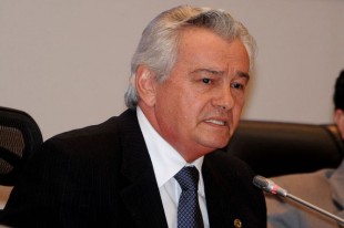 Presidente da Assembleia Arnaldo Melo.