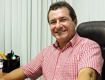 Prefeito de Anajatuba.