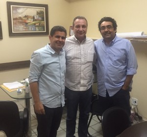 Luís Fernando durante reunião com representantes do DEM