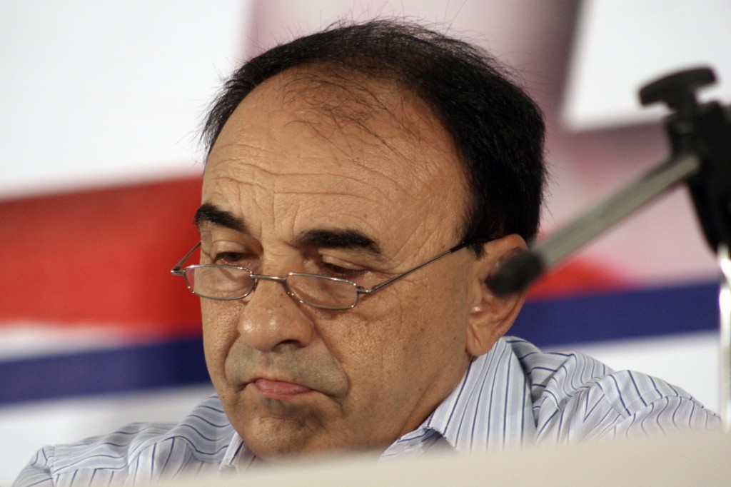 Prefeito Sebastião Madeira.