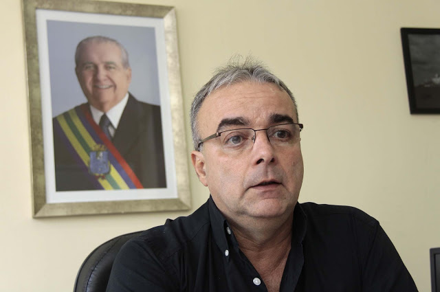 Ex-titular da Secretaria Municipal de Urbanismo e Habitação – SEMURH, respectivamente, Domingos José Soares de Brito.