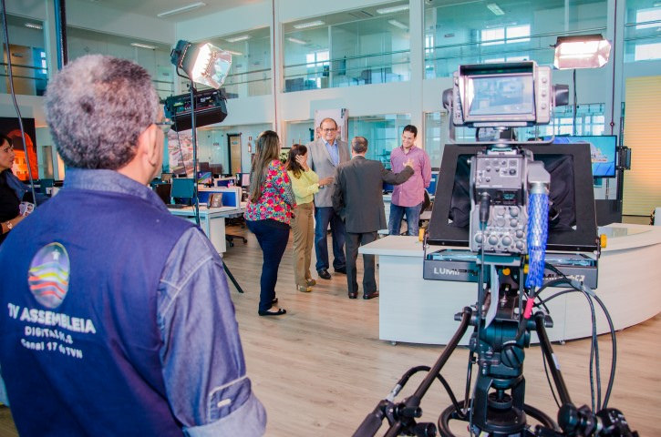 17565525121_8115a01ced_b