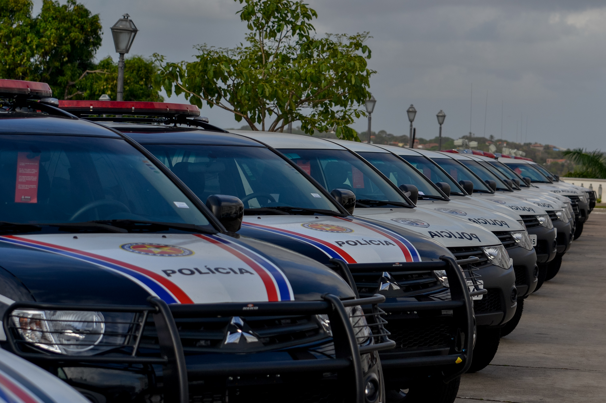 Foto 1- KGE_Entrega de viaturas da segurança pública- (3)