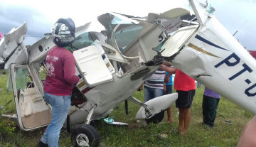 Monomotor-ficou-totalmente-destruído-e1459769040490