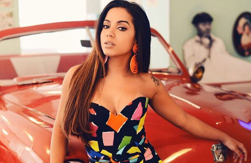 thumbnail_Anitta 01.