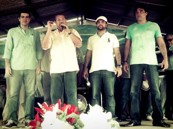 a0275b28fe33a535e796e43705caf5a7