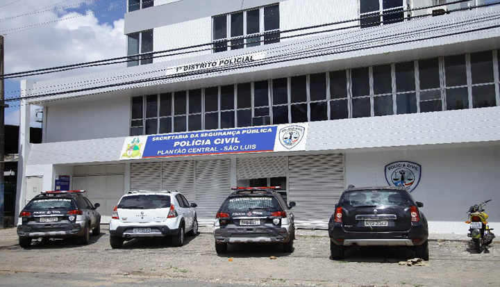 1466576621-284706541