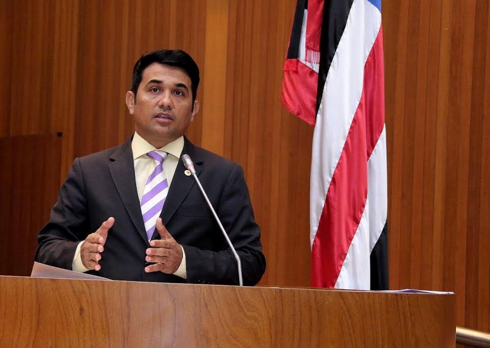 6c4a4224e14dcfef4bf9b6cd2a401de6