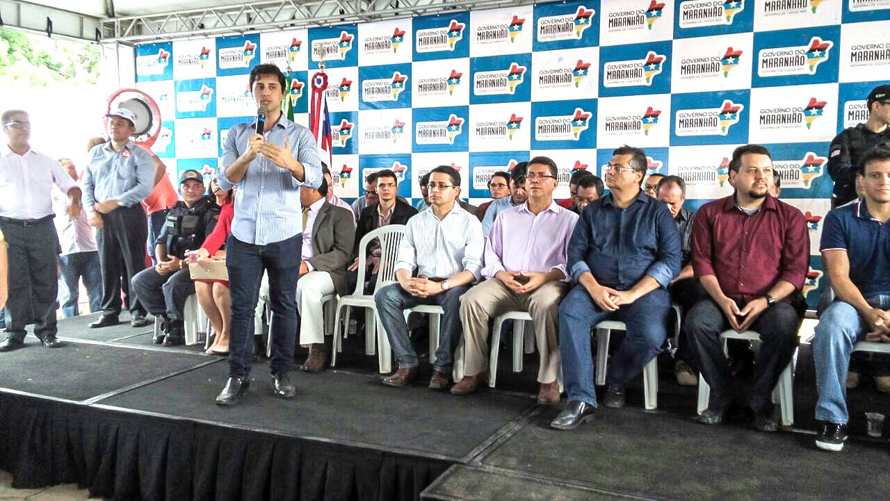 Foto 2_Divulgação_Procon_13062016 - PROCON MA inaugura unidade em Coroatá e fiscaliza todos os bancos do município