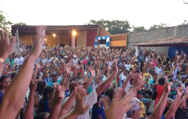 2016-08-08-PHOTO-00005371-640x406