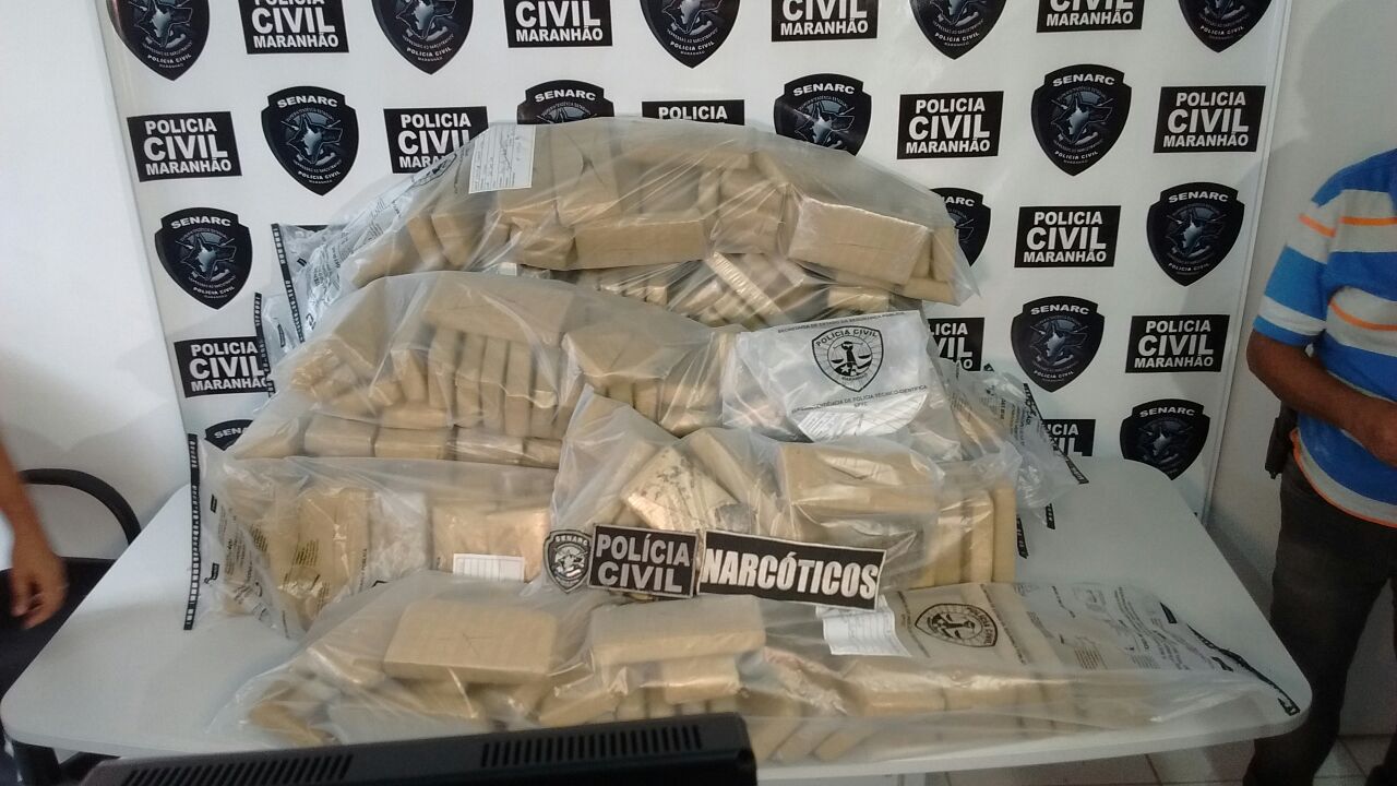 foto1_nilsonfigueiredo_ssp_080416 - apreensão de drogas e apresentação de quadrilha