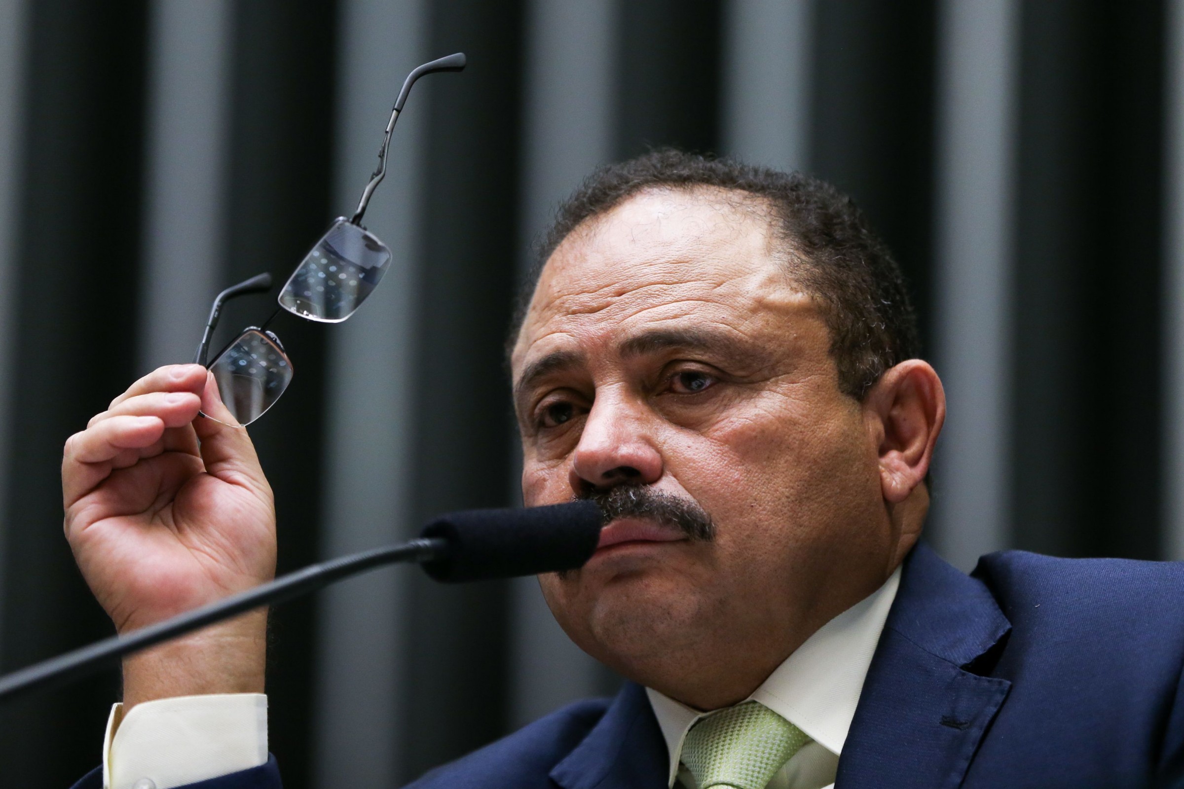 mc_valdir_maranhao_votacao_pec_prorroga_a_desvinculacao_de_receitas_da_uniao_ate_202300501012017-325664