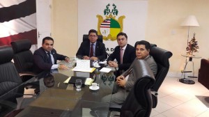 thumbnail_dep-reuniao