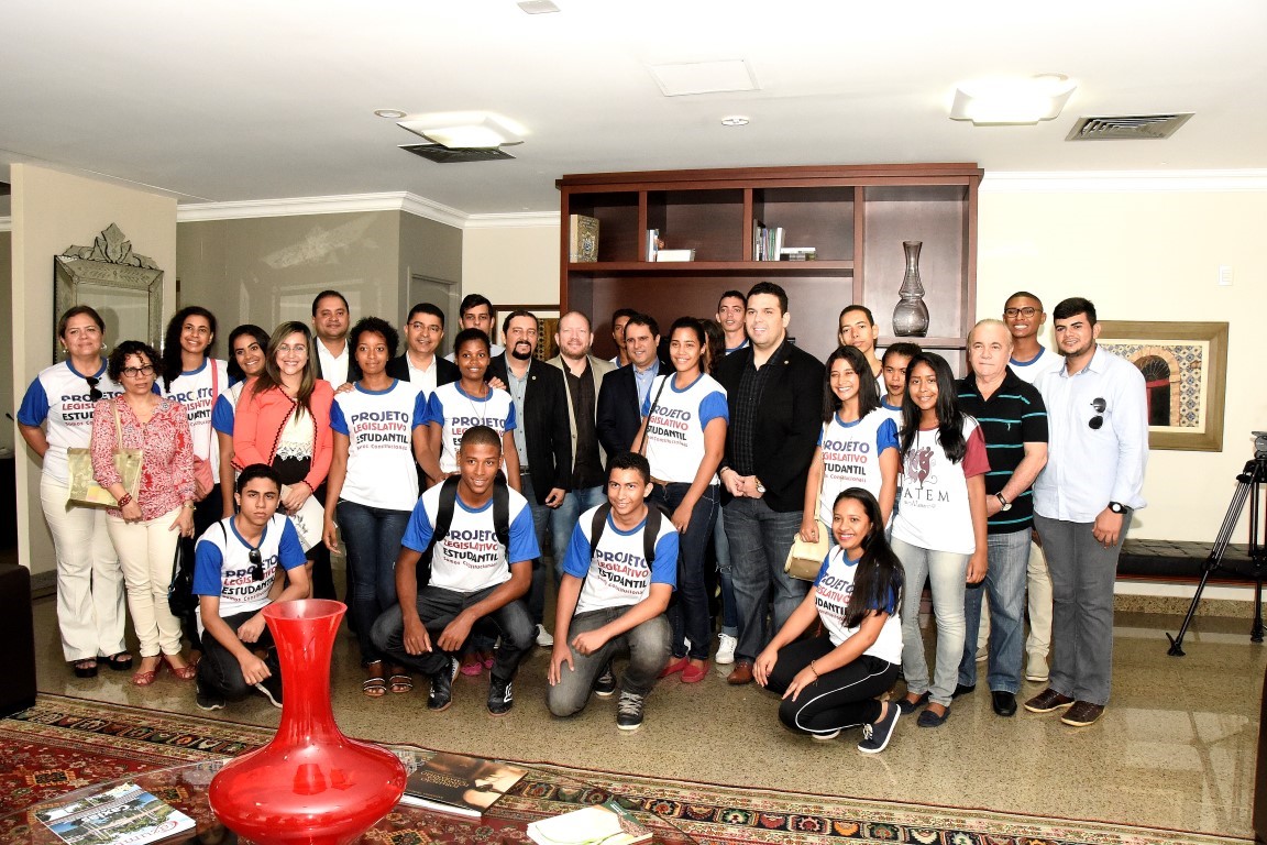 thumbnail_visita-estudantes-presidencia