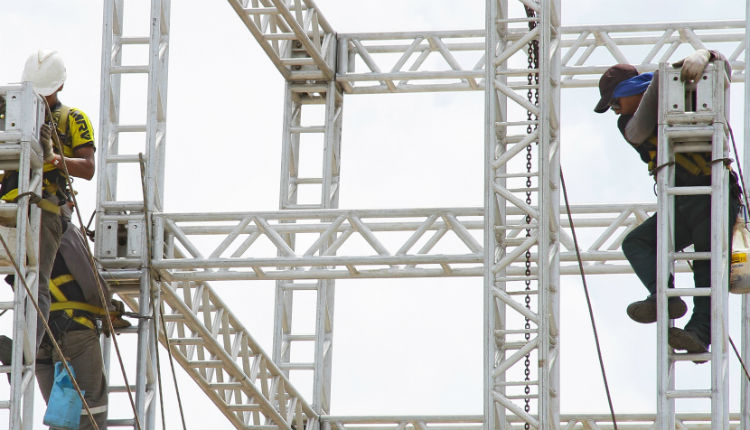 1482843610-336082322