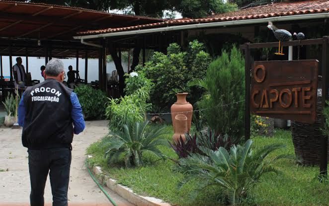 capote-e1482777450822