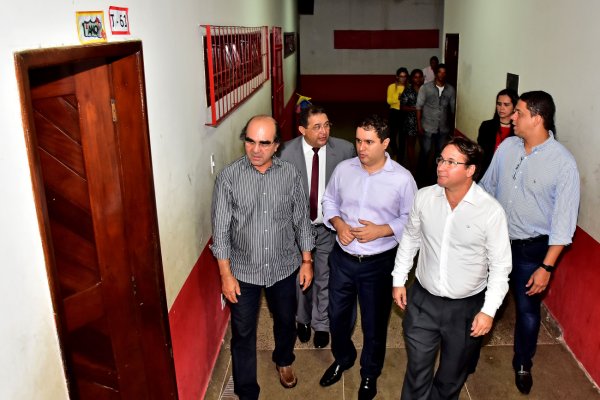 18727_prefeito_vistoria_ueb_darcy_ribeiro_270317_fotobaeta14