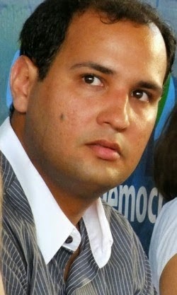 Prefeito-Rodrigo-Oliveira-e1424356481391