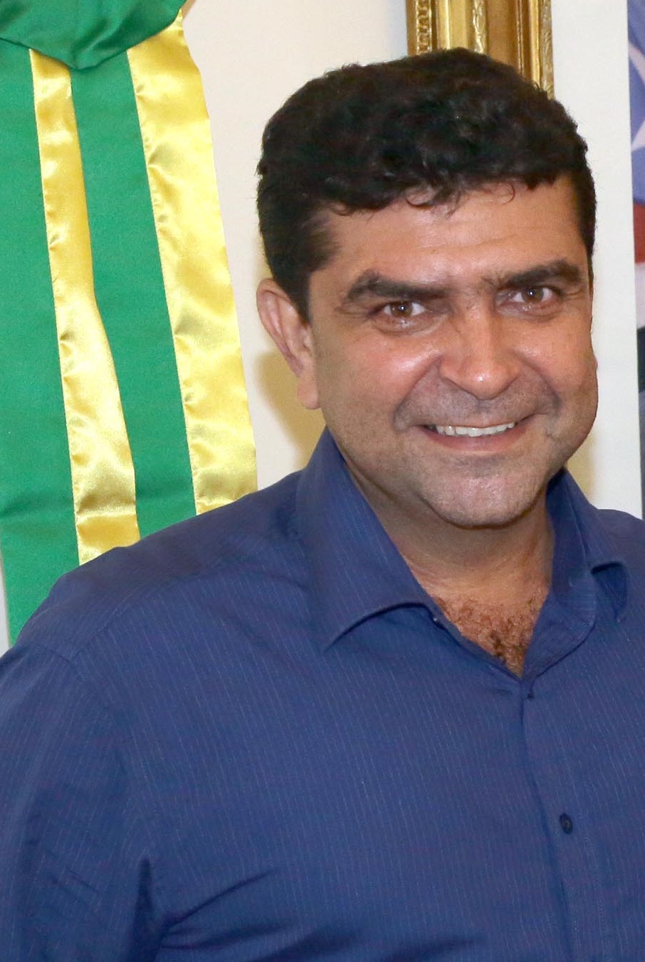 Foto-2-Governador-Flavio-Dino-e-Prefeito-de-PIO-XII-Carlos-do-Bine-2