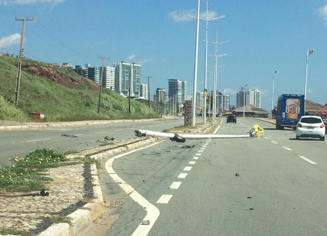 Acidente-na-Avenida-Litorânea