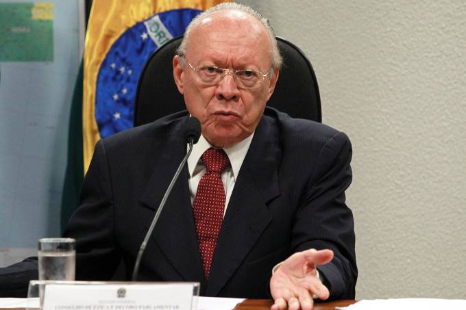 senador-joao-alberto-souza