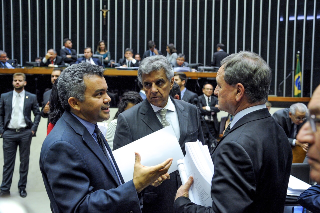 76D152DC-0FF1-463C-B005-35481EB3D994