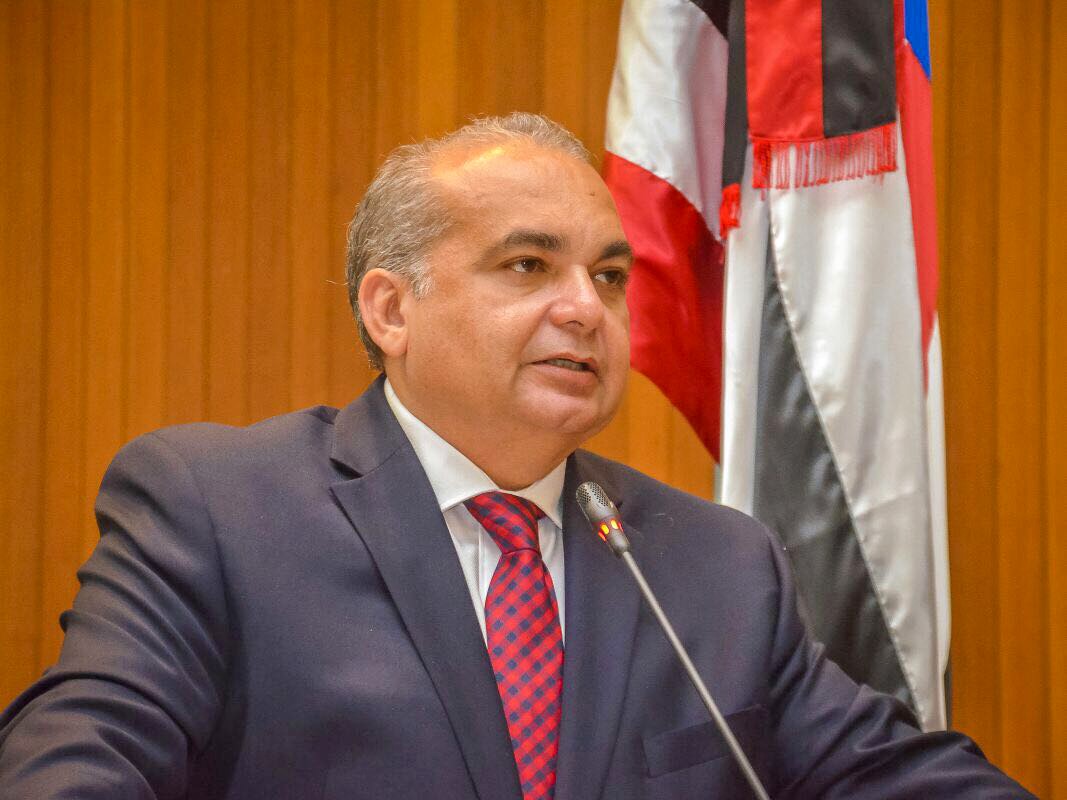 thumbnail_Deputado Fábio Braga cobra melhorias na saúde de Chapadinha1