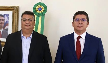 Governador Flávio Dino ao lado do seu subordinado, secretário Jefferson Portela.